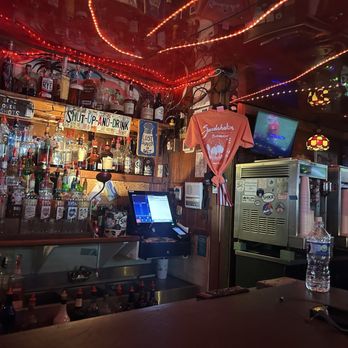 Sandshaker Lounge & Package Store - Bars Near Me - Gulf Breeze, Florida Sandshaker Lounge & Package Store - Bars Near Me - Gulf Breeze, Florida