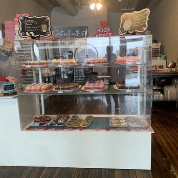 Jenna's Bakehouse - a display of baked goods - Bakeries Near Me - Vincennes, Indiana