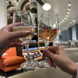 Heinen's - Cheers!