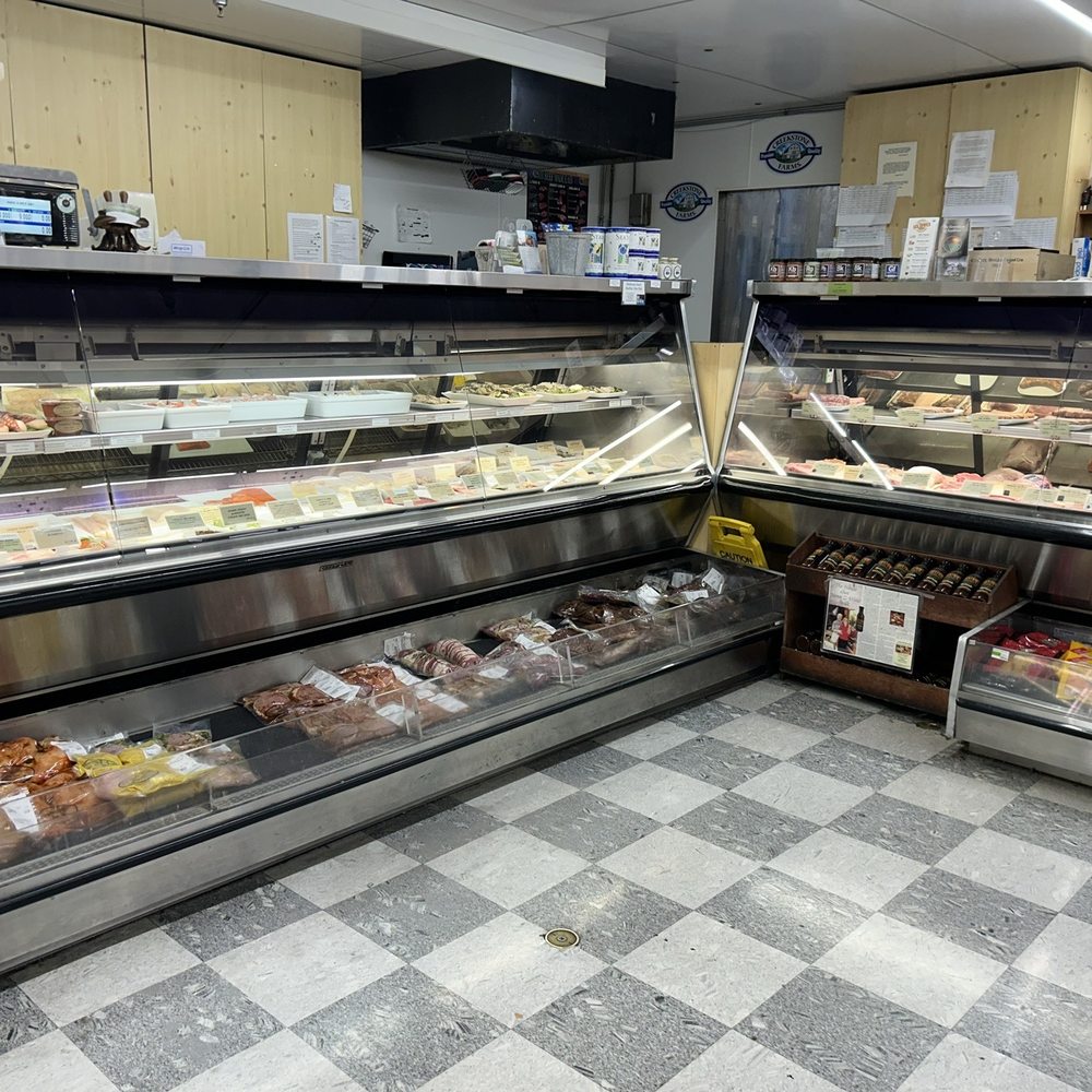 The deli isn't fancy but they have an excellent variety of choices! The deli isn't fancy but they have an excellent variety of choices!