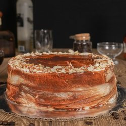 Suspiros Cakes - Ntroducing our Carajillo Cake, delicious and unique flavor for everyone in the family Delicious vanilla bread, sauced with 3 leches ca