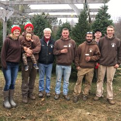 Sabia Tree Farm - 2017 crew