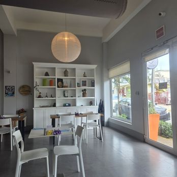 Lluvia Deli Bar - Coffee & Tea Near Me - Rio Grande, Puerto Rico Lluvia Deli Bar - Coffee & Tea Near Me - Rio Grande, Puerto Rico