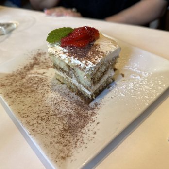 Roma - Tiramisu - Italian Near Me - Menlo Park, California Roma - Tiramisu - Italian Near Me - Menlo Park, California