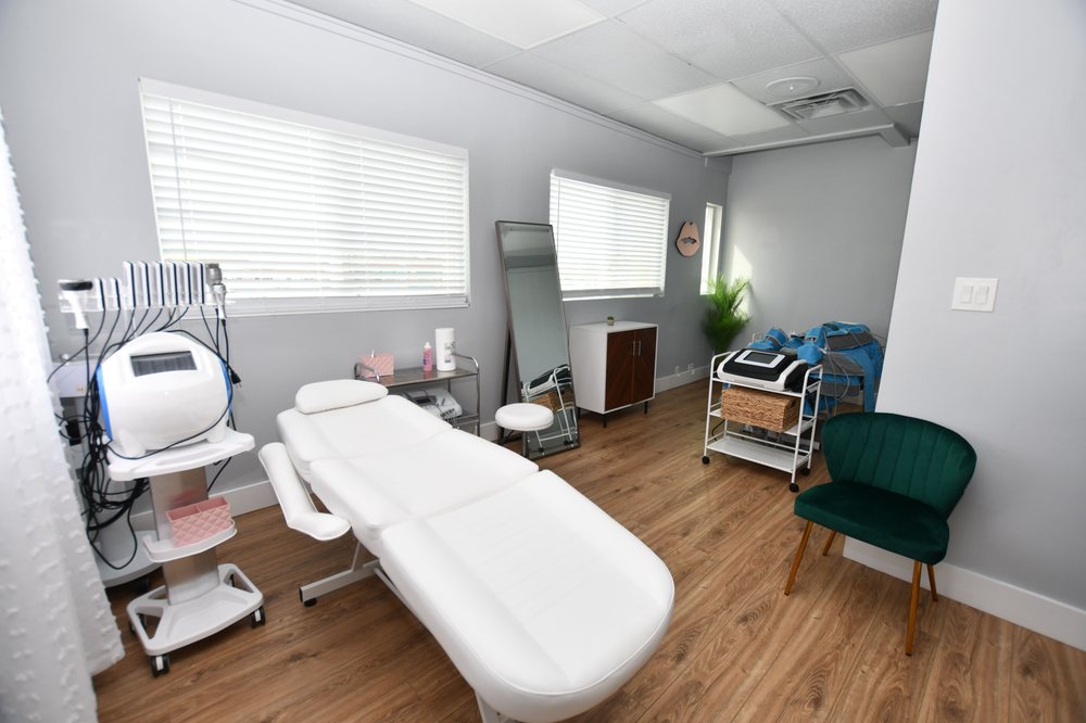 BELLEZA COLOMBIANA Updated August 2024 227 Photos 6101 Chapel