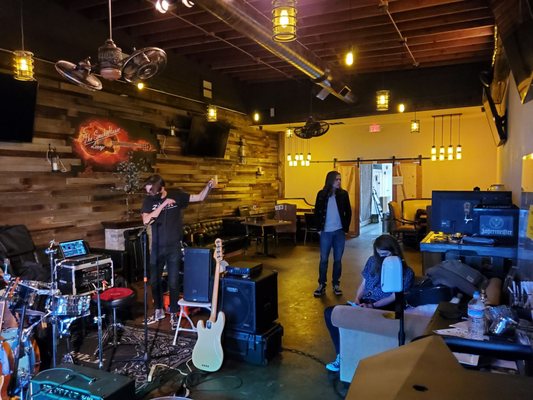 Smokehouse on Main by null