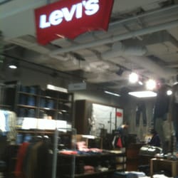 Levi's