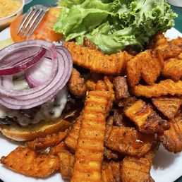 Brewbakers Ultimate Burger