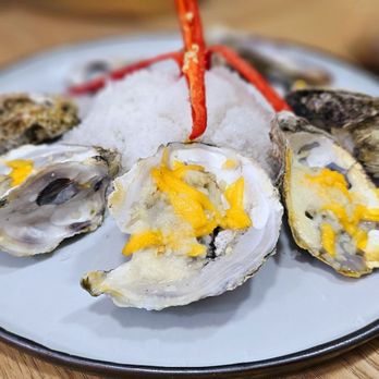 D'Mall - Baked Oysters at D'Mall - Shopping Centers Near Me - Malay, ABR D'Mall - Baked Oysters at D'Mall - Shopping Centers Near Me - Malay, ABR