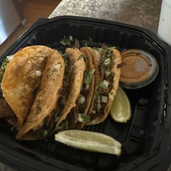 Bravis - Birria Tacos - Mexican Near Me - Shakopee, Minnesota