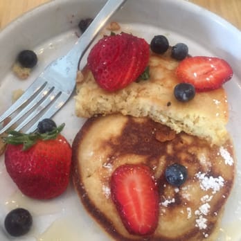 Short Grain - I tried to only take one bite and this is how far I got before I found restraint lol - Coffee & Tea Near Me - Jersey City, New Jersey