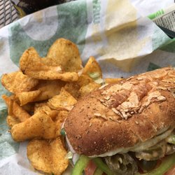 Chicken on Italian Herbs and cheese, jalapeños, chipotle sauce, bell peppers...chips drink cookie!!