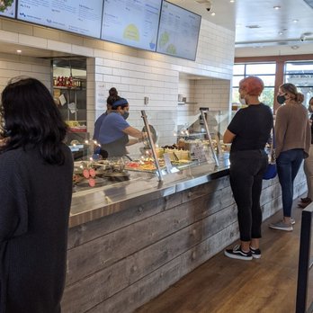 Farmside Kitchen - Durham RTP - Crisp environment - New American Near Me - Durham, North Carolina