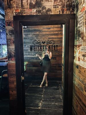 Whiskey Neat Plantation by null