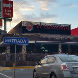 El Costeñito - La entrada de El Costeñito, muy cerca del cine Cinemex!