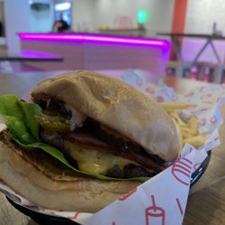 Itsaburger - Beef special of the day with bacon, lettuce and sweet brine Detroit jalapeños