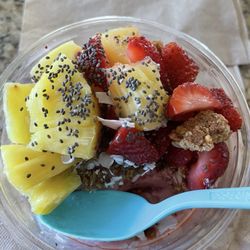 Tropical Smoothie Cafe - BAHAMA MAMA- BOWL