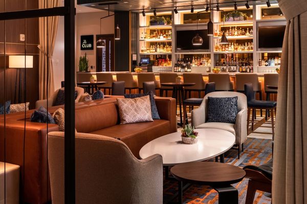 Central Bar + Kitchen by null