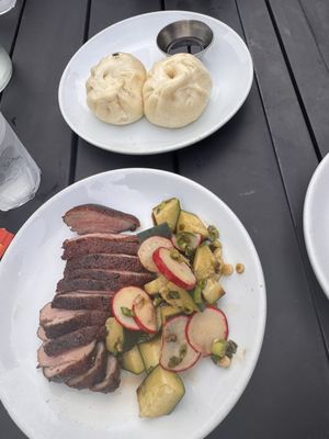 Bao & Noodle by null