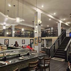 2 story restaurant!!!