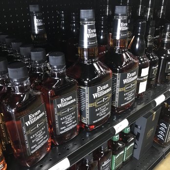 Berry Farms Wine and Spirits - bottles of liquor - Beer, Wine & Spirits Near Me - Franklin, Tennessee Berry Farms Wine and Spirits - bottles of liquor - Beer, Wine & Spirits Near Me - Franklin, Tennessee