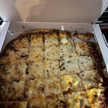 Giordano's - Thin crust The Special Thin Crust Pizza extra cheese - Pizza Near Me - Chicago, Illinois Giordano's - Thin crust The Special Thin Crust Pizza extra cheese - Pizza Near Me - Chicago, Illinois