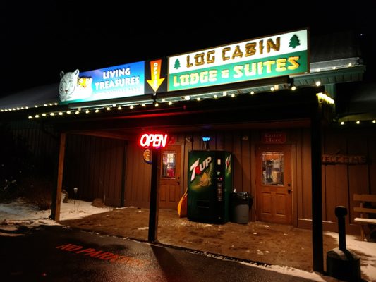 Log Cabin Lodge And Suites Donegal 288 State Route 711 Jones Mills