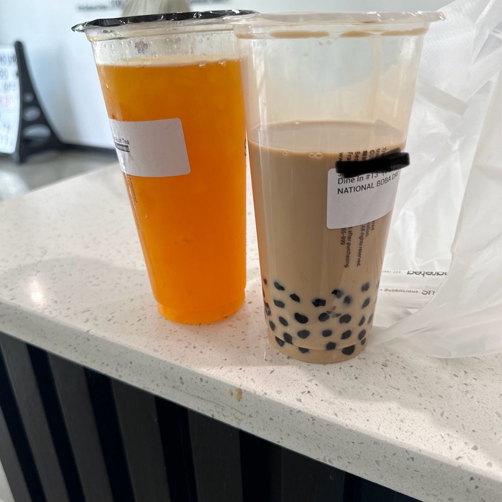 Sharetea - National boba day. No ice and they fill it that full? Is sharetea so FRUGAL - Bubble Tea Near Me - Euless, Texas