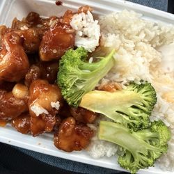 Orange chicken combo