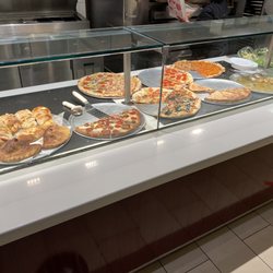L’italia Pizza & Pasta - Front counter