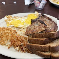 The Hut Diner - Pork Chop Plate