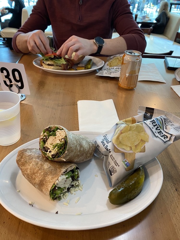 ROOT 31 CAFE & EATERY EASTVIEW MALL Updated October 2024 18 Photos