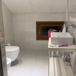 Bathroom Bathroom