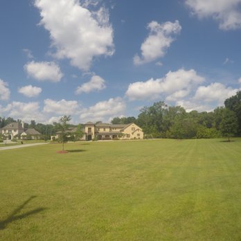 Griffin Lawn Care - Huge yard we cut regularly - Pressure Washers Near Me - Prairieville, Louisiana Griffin Lawn Care - Huge yard we cut regularly - Pressure Washers Near Me - Prairieville, Louisiana