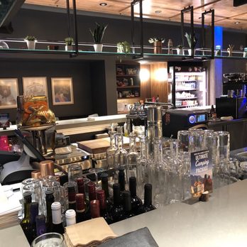 Moxy Seattle Downtown - Bar view - Hotels Near Me - Seattle, Washington Moxy Seattle Downtown - Bar view - Hotels Near Me - Seattle, Washington