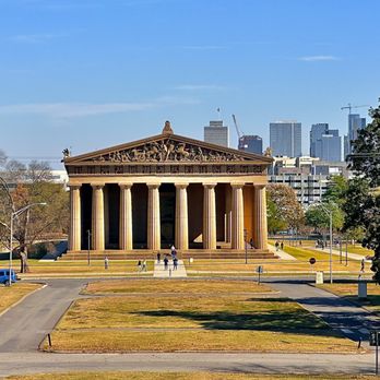 Old Town Trolley Tours - Tours Near Me - Nashville, Tennessee Old Town Trolley Tours - Tours Near Me - Nashville, Tennessee