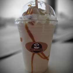 VO’s Coffee - I love a good drink and there are frozen drinks a plenty. I ended up w a latte and it is delish.
