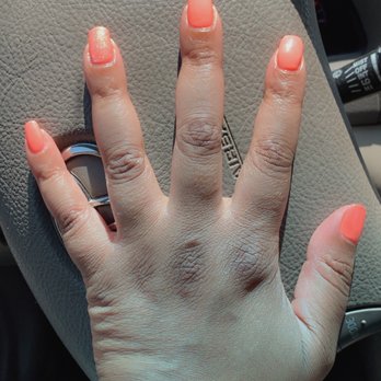 Glamour Nails - Gel nails by Laura - Nail Salons Near Me - Cerritos, California