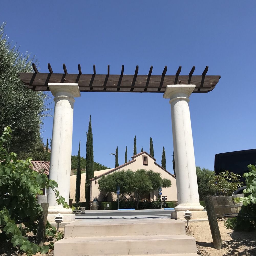 Oak Mountain Winery - Wineries Near Me - Temecula, California Oak Mountain Winery - Wineries Near Me - Temecula, California