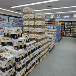 DELCO CRAFT BEER STORE