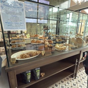 Casera Cafe & Bakery - Delicious bakery items - Bakeries Near Me - Milwaukee, Wisconsin