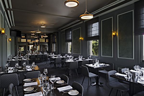Railway Club Hotel by null