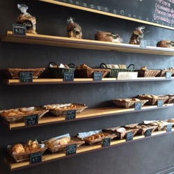Mayab - Panaderia - Los estantes