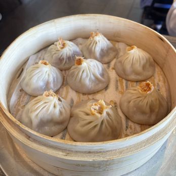 Bing's Dumpling - Pork and crab soup dumplings - Dim Sum Near Me - Fremont, California Bing's Dumpling - Pork and crab soup dumplings - Dim Sum Near Me - Fremont, California