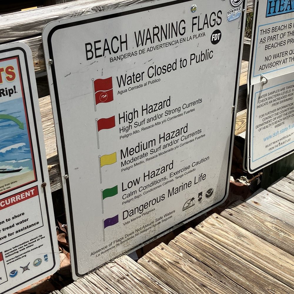 Lantana Municipal Beach - Beach flags info - Beaches Near Me - Lantana, Florida Lantana Municipal Beach - Beach flags info - Beaches Near Me - Lantana, Florida