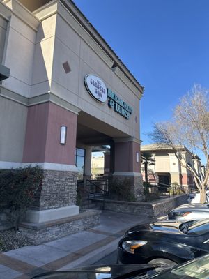 The Cracked Egg by null