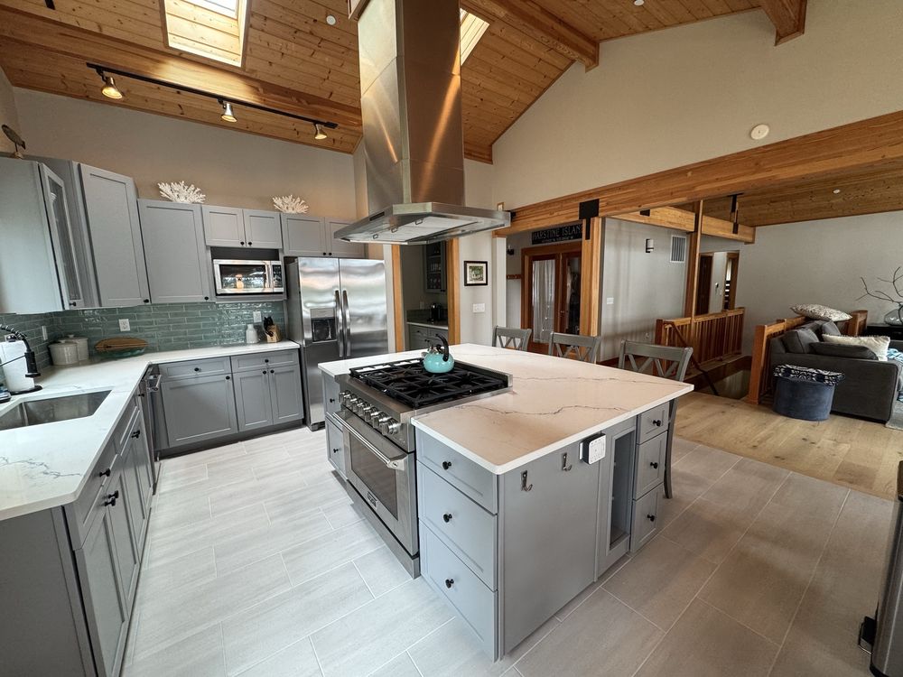 Slide of Ace Flood Response