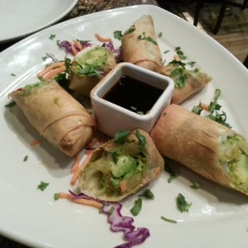 BJ's Restaurant & Brewhouse - Avocado Eggrolls - Pizza Near Me - Brea, California