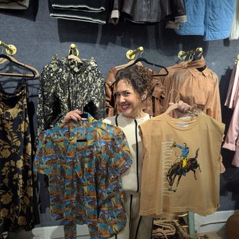 The Boho Buckle - Nicole at her best, making recommendations - Women's Clothing Near Me - Granbury, Texas The Boho Buckle - Nicole at her best, making recommendations - Women's Clothing Near Me - Granbury, Texas
