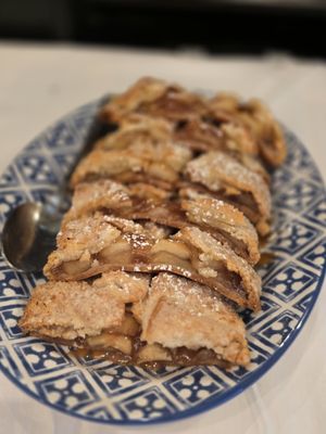 Maggiano's Little Italy by null